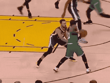 伊劳拉：曼联已经签下了很好的球员，我们现在与曼联差距很大（伊劳拉：曼联引援出色，我们与他们差距很大）