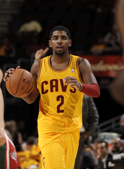 他三分一旦开张就挡不住（他三分手感一来，谁也拦不住）