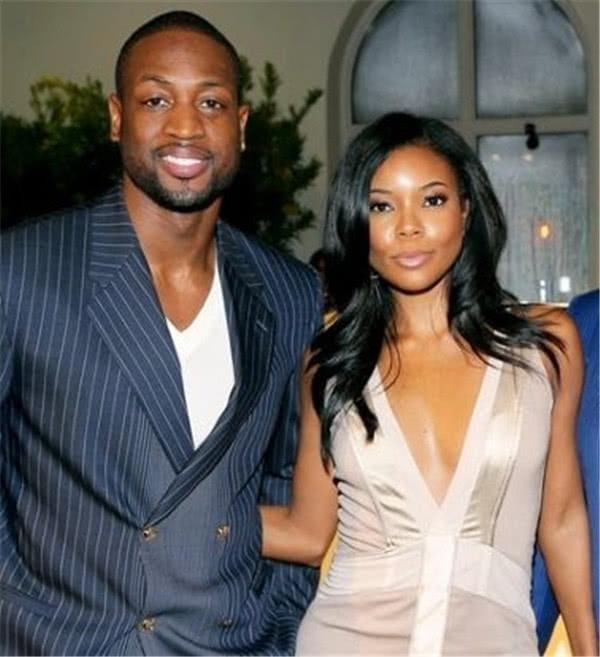 曼联官方：队内22名球员有望参加世界杯，其中3人需战附加赛（曼联官宣：队内22人有望出征世界杯，另有3人需经附加赛突围）