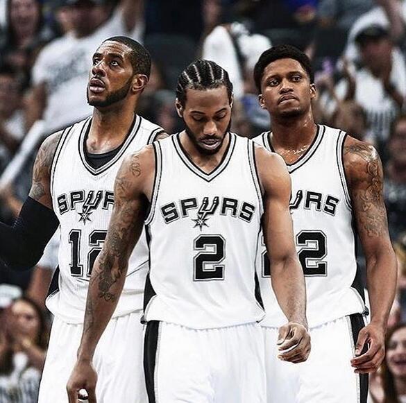 随着南特1-4昂热,法甲最新积分榜出炉：榜首球队出人意料（南特1-4负于昂热，法甲积分榜更新：领头羊令人意外）