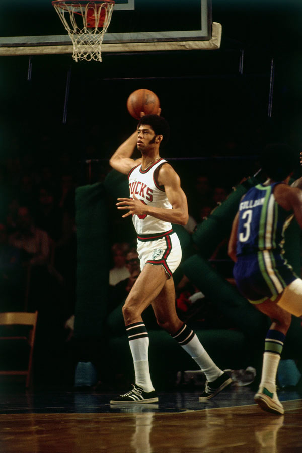 记者：尤文正关注热那亚右后卫诺顿-库菲和维罗纳前锋焦瓦内（报道称尤文图斯盯上热那亚右后卫诺顿-库菲及维罗纳前锋焦瓦内）