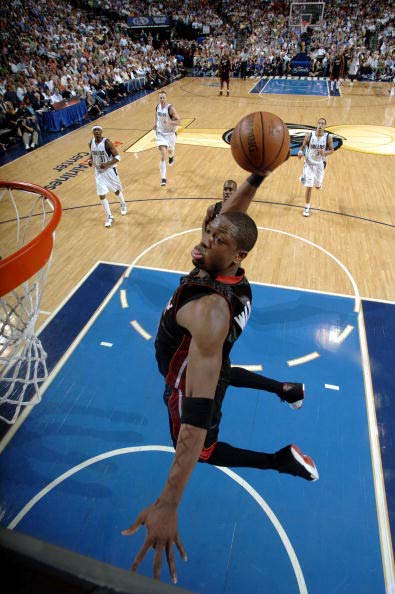 亚亚-图雷：瓜迪奥拉是毒蛇，我妻子说他不是男人还很坏（亚亚-图雷怒斥瓜迪奥拉：是条毒蛇，妻子称其不像个男人而且很坏）